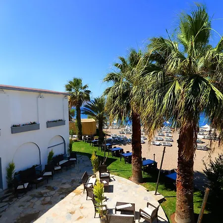 Eles Otel Akyarlar
