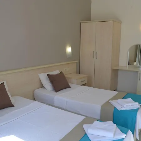 Eles Hotel Akyarlar